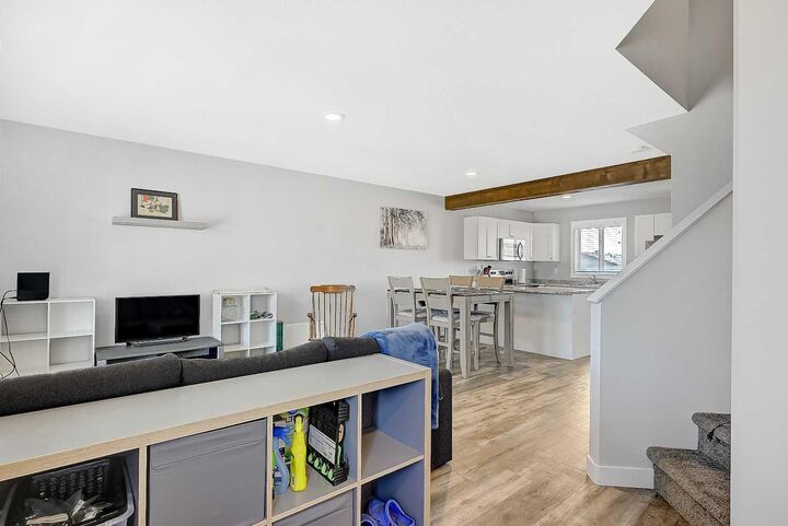 Property Photo:  9519D 112 Avenue  AB T8X 5C8 
