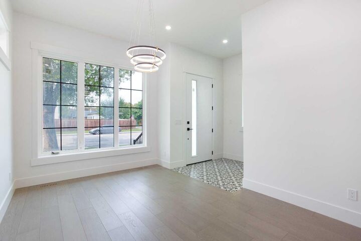 Property Photo: 1108 6 Street NE AB T2E 3Y8