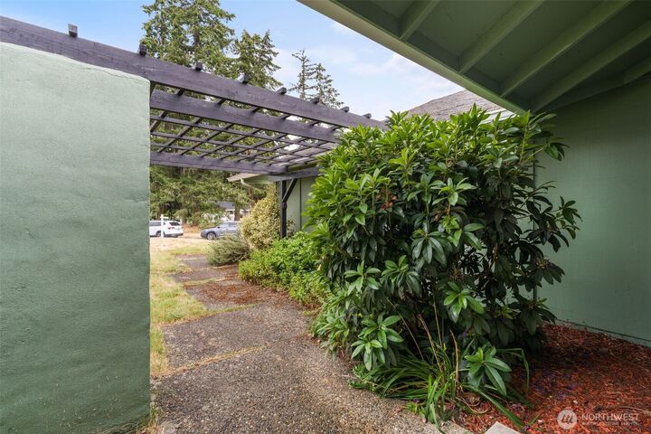 Property Photo:  14920  12th Avenue E  WA 98445 