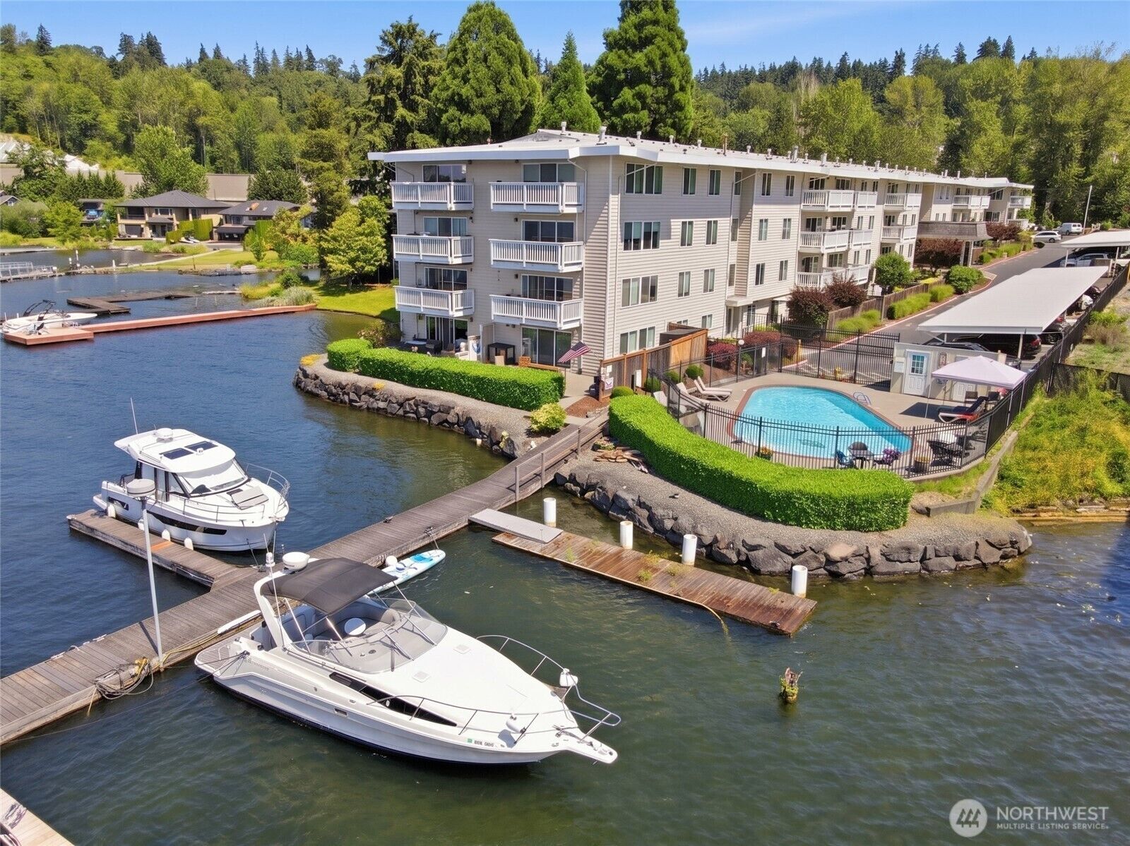 Property Photo:  5021  Ripley Lane N 213  WA 98056 