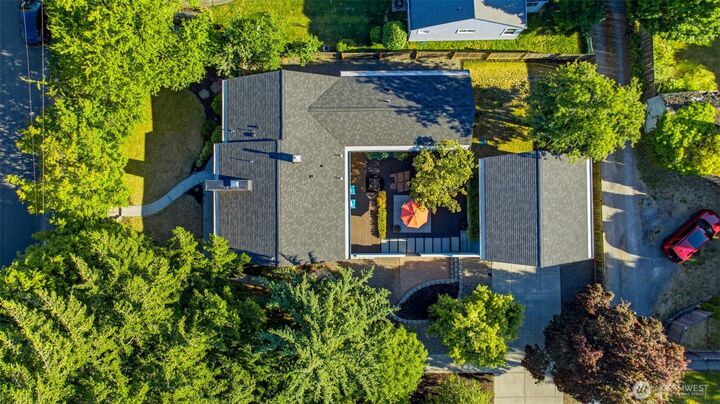 Property Photo:  1618 N Mason Avenue  WA 98406 