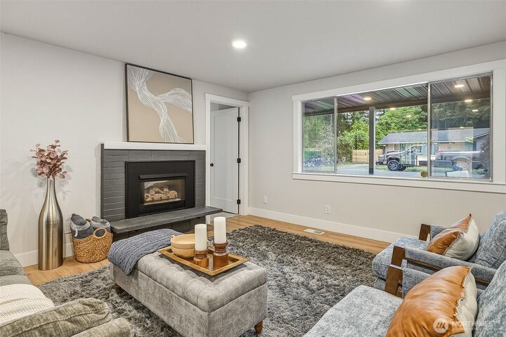 Property Photo: 4720 224th Street SE WA 98021
