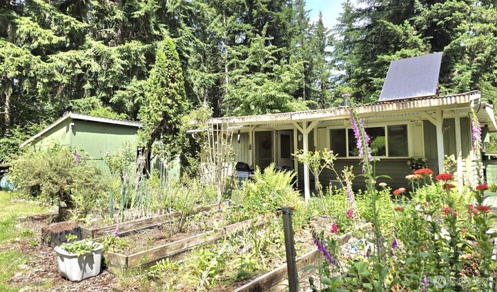 Property Photo:  32906  54th Avenue S  WA 98580 