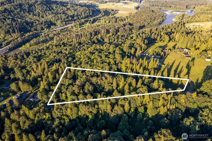 Property Photo:  18901  Welch Road  WA 98296 