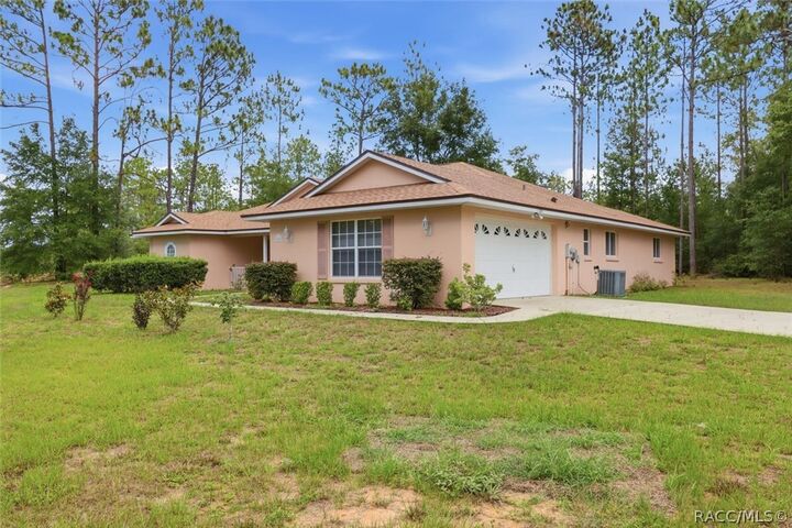 Property Photo:  7206 N Glenridge Circle  FL 34434 