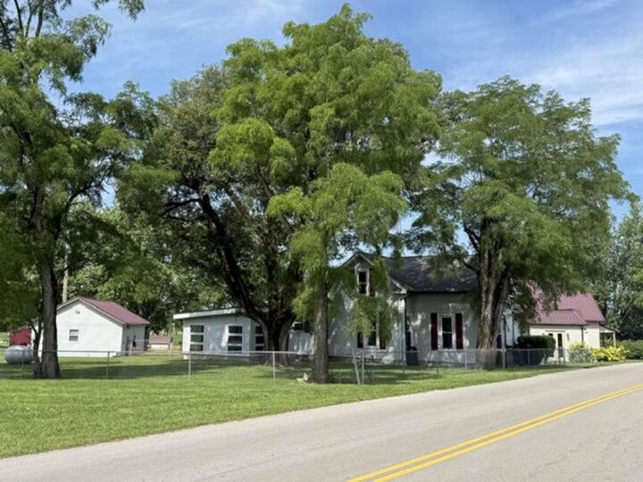 Property Photo:  6305 E Dublin Pike  IN 47366 