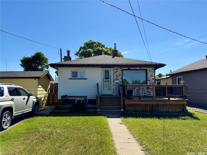 85 13th Avenue SE — photo 1