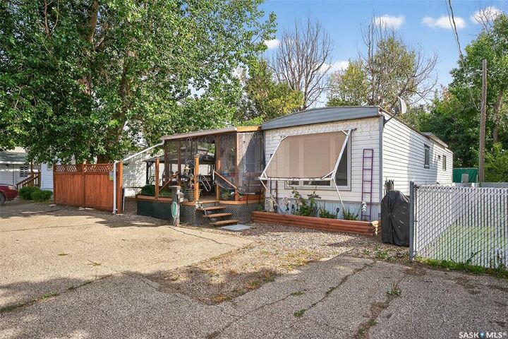 Property Photo: #B19 1455 9th Avenue NE SK S6H 1C6