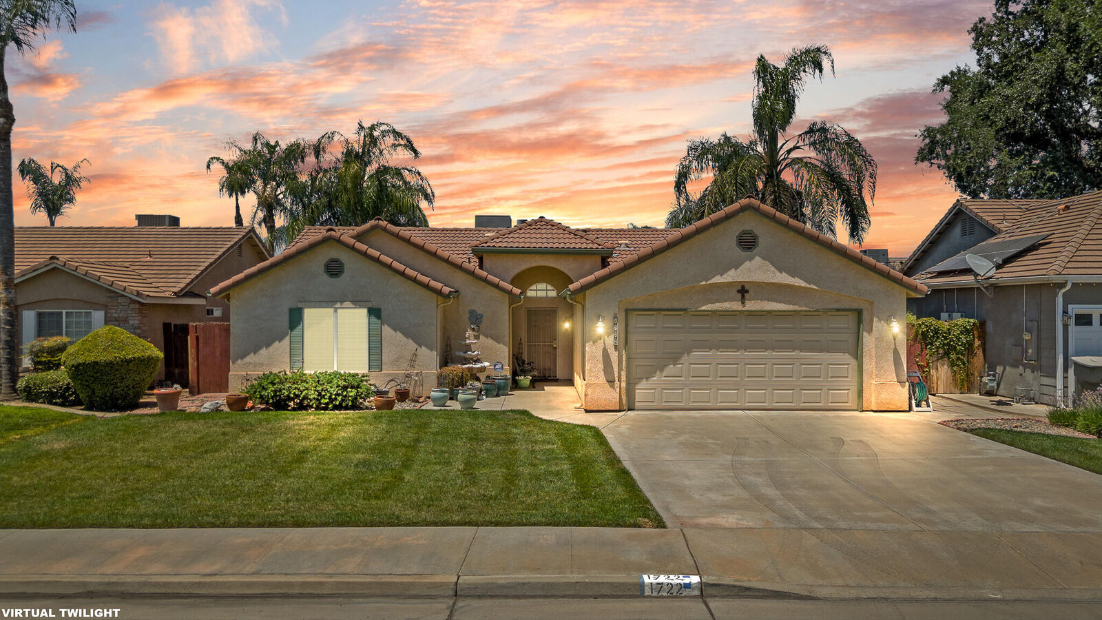 Property Photo:  1722 W Julieann Avenue  CA 93257 