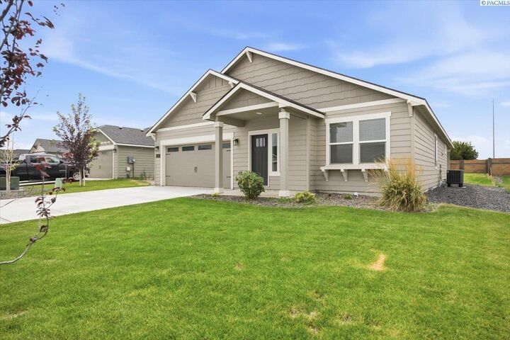 Property Photo:  6206 Tyre Dr.  WA 99301 