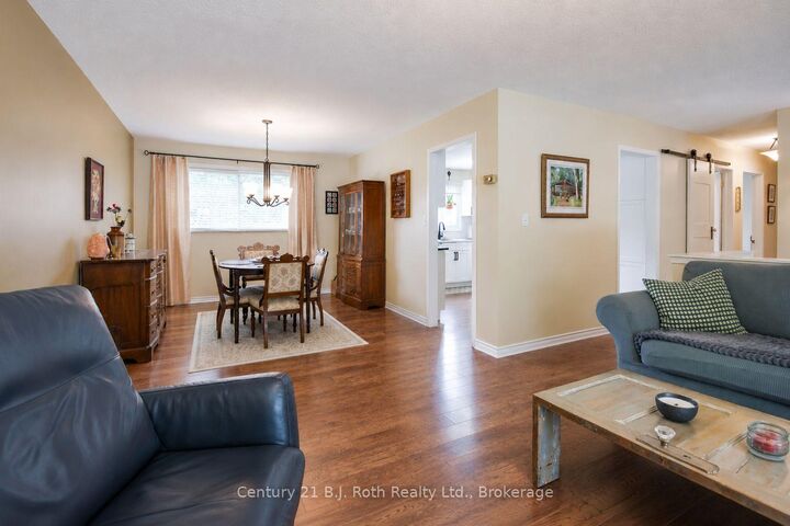 Property Photo:  38 Andrea Crescent  ON L3V 6W5 