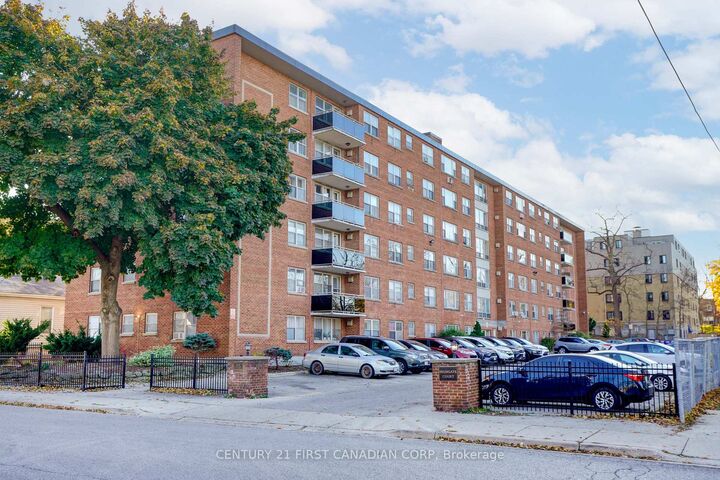 Property Photo:  75 High Street 647  ON N6C 4J8 