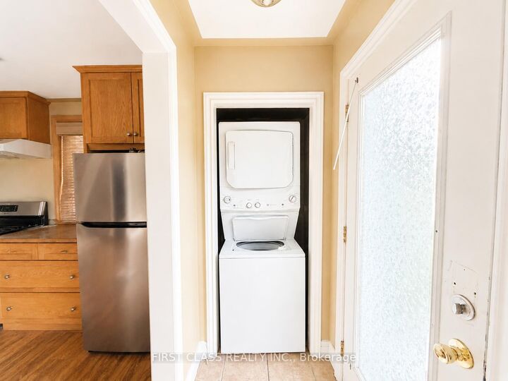 Property Photo: 44 Scotia Avenue ON M1L 4E6