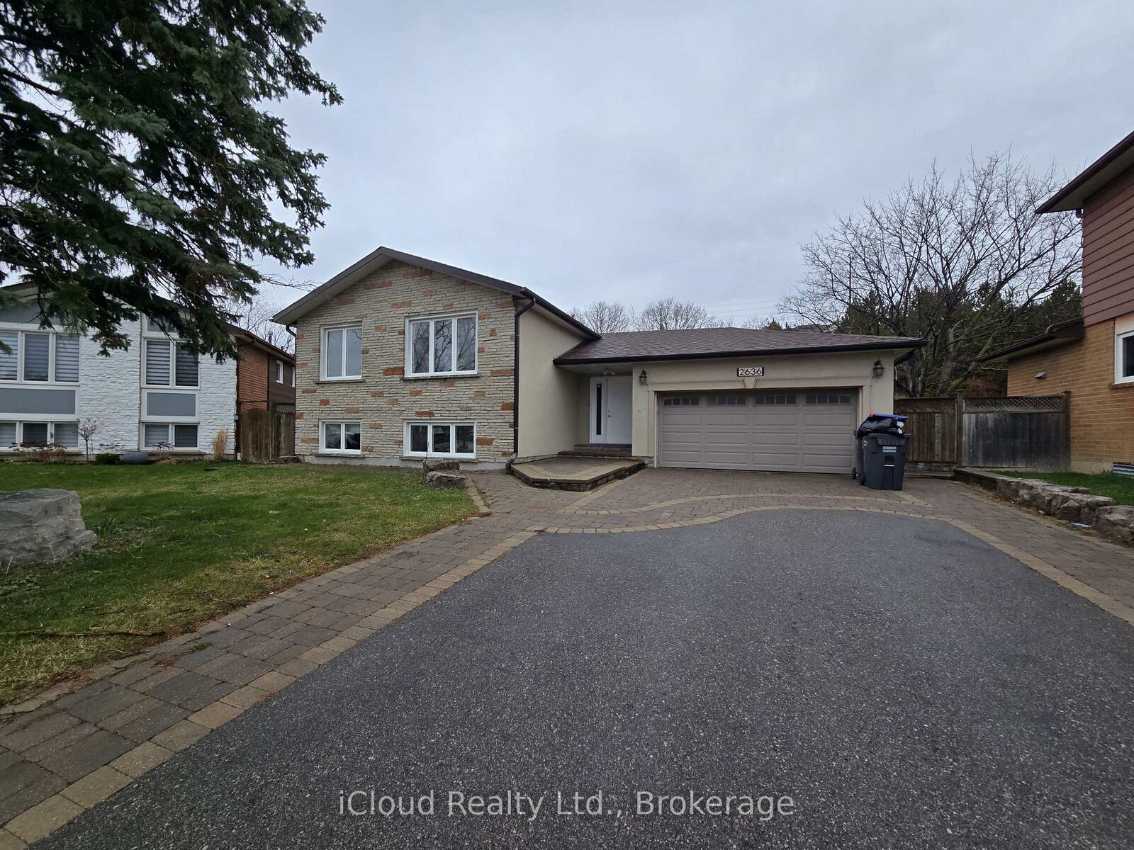 Property Photo:  2636 Crystalburn Avenue  ON L5B 2N8 
