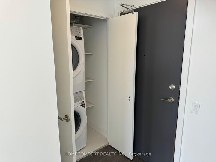 Property Photo:  8 Olympic Garden Drive S2604  ON M2M 0B9 