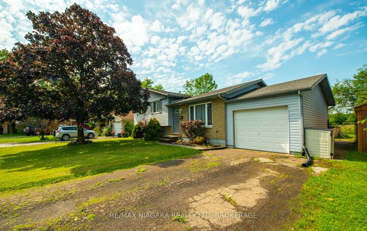 47 Elmvale Crescent — photo 1