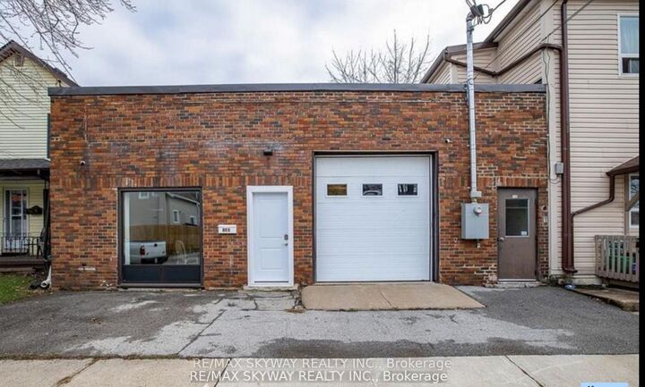 108 Duncan Street — photo 1