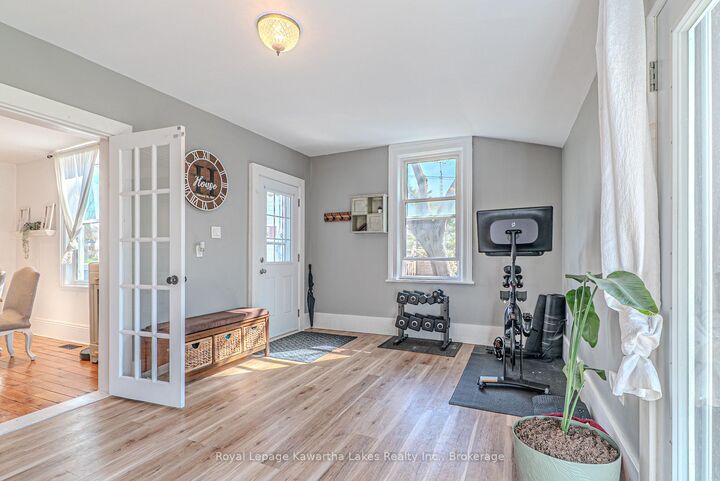 Property Photo:  14 King Street W  ON K0L 2W0 
