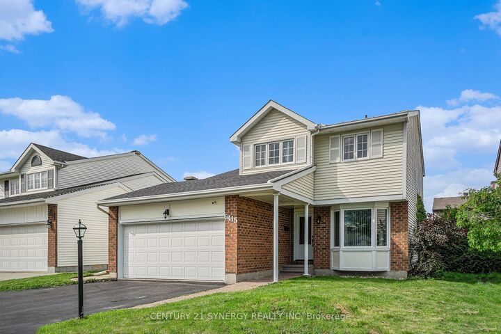 Property Photo: 6415 Viseneau Drive ON K1C 5J2