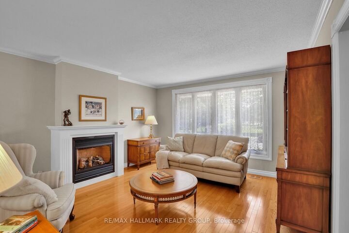 Property Photo:  3242 Albion Road S  ON K1V 7P3 