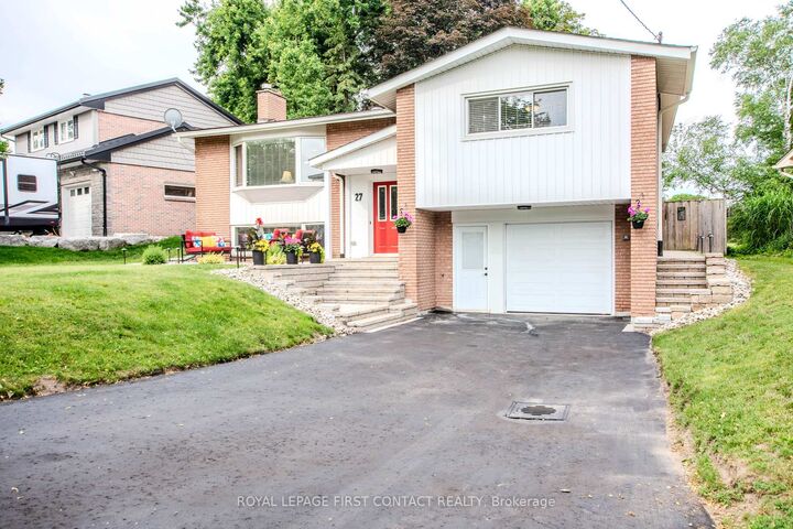 Property Photo:  27 Tower Crescent  ON L4N 2V3 