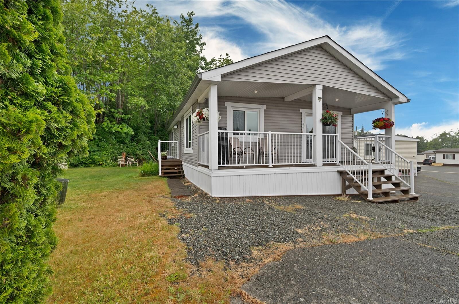 Property Photo:  951 Homewood Rd #86  BC V9W 3N7 