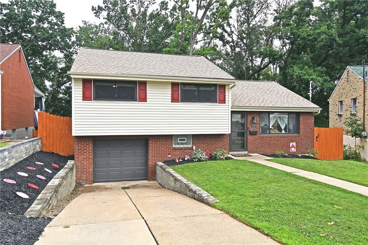 Property Photo: 167 Balver Ave PA 15205