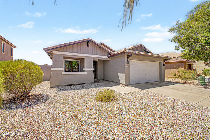 Property Photo:  29260 N Red Finch Drive  AZ 85143 