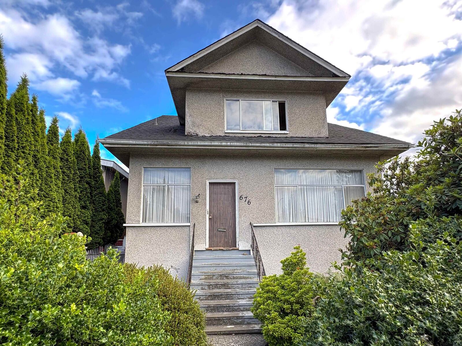 Property Photo: 676 E King Edward Avenue BC V5V 2C9