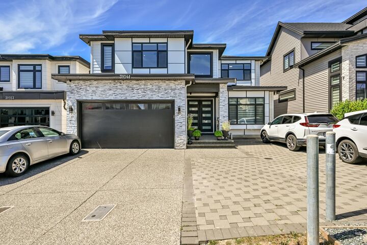 31041 N Deertrail Drive — photo 1