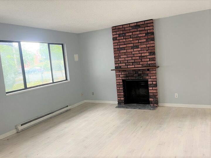 Property Photo: 11859 89A Avenue BC V4C 3G8