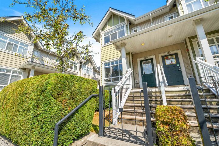 Property Photo: 3265 Clermont Mews BC V5S 4X3