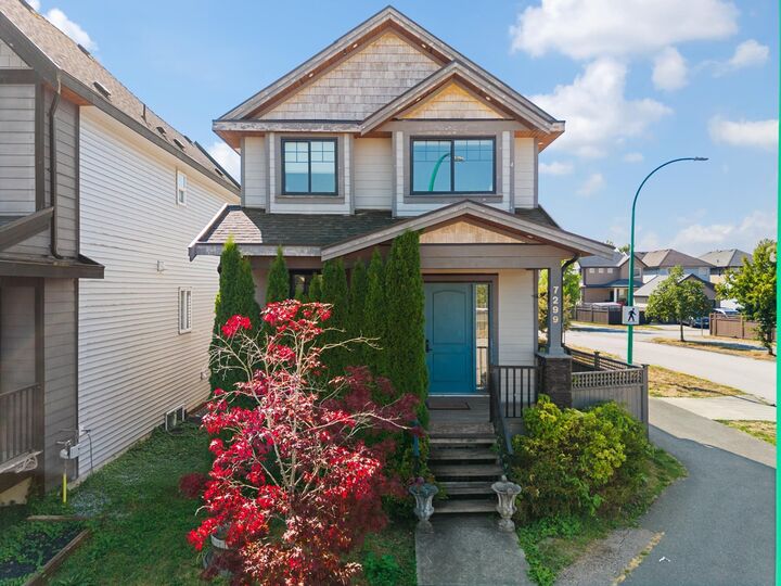 7299 194A Street — photo 1