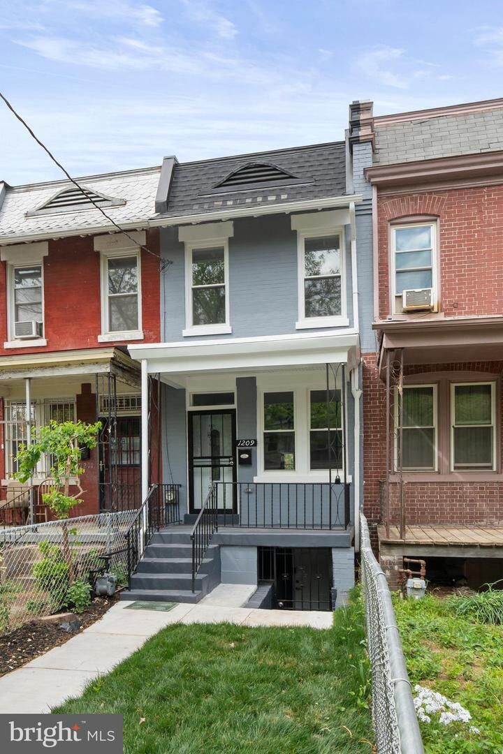 Property Photo:  1209 Shepherd Street NW  DC 20011 