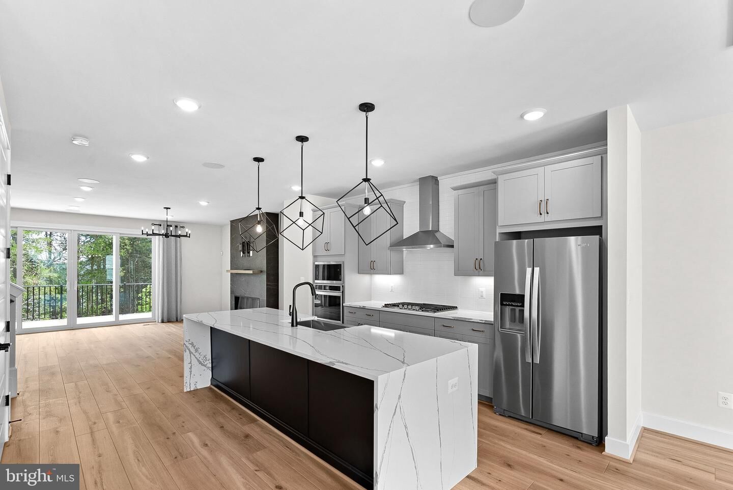 Property Photo: 22892 Copper Tree Terrace VA 20148
