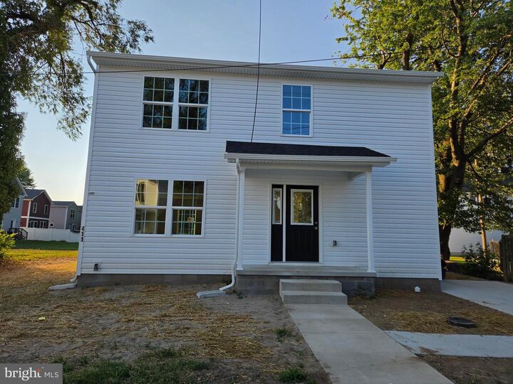 Property Photo:  411 W Reed Street  DE 19901 