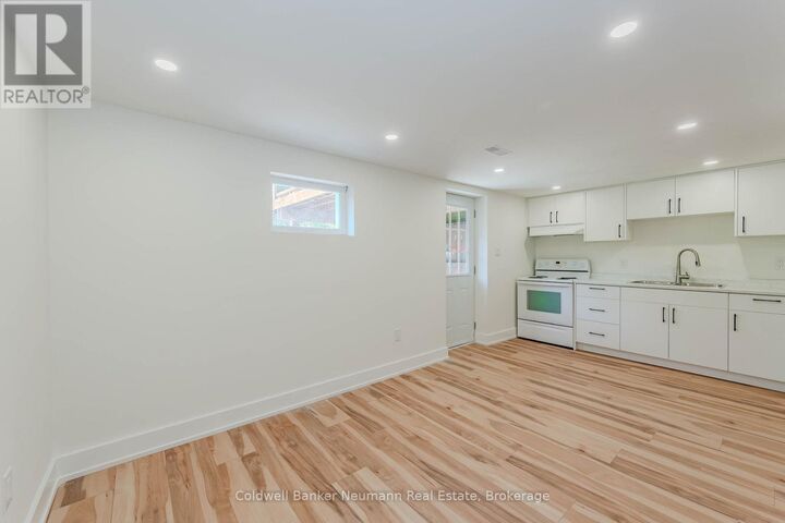 Property Photo:  69 Hadati Road B  ON N1E 6G9 