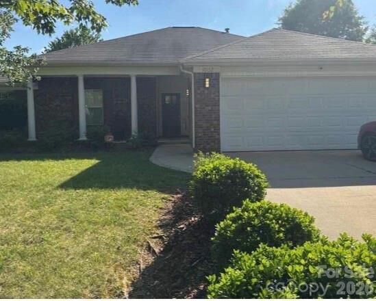 Property Photo:  10132 Ashley Farm Drive  NC 28105 