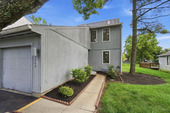 Property Photo:  7545 Welsley Trace  OH 45069 
