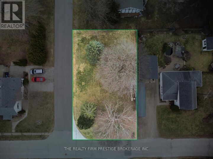 Property Photo:  32 Broadway Avenue  ON N0P 2C0 