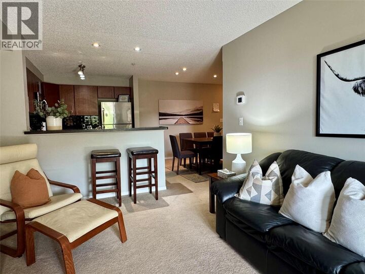 Property Photo: 205 Third Avenue 3118 BC V0A 1K7
