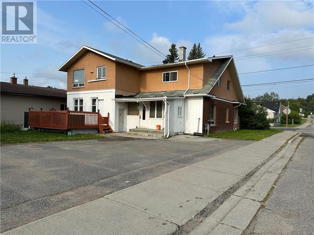 Property Photo:  244-246 Whittaker Street Unit# 7  ON P3C 3X8 