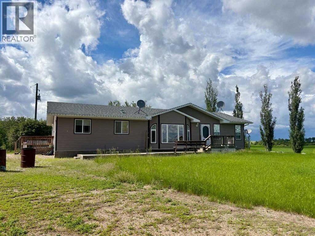 Property Photo:  474059 Range Road 74  AB T9X 1Y7 
