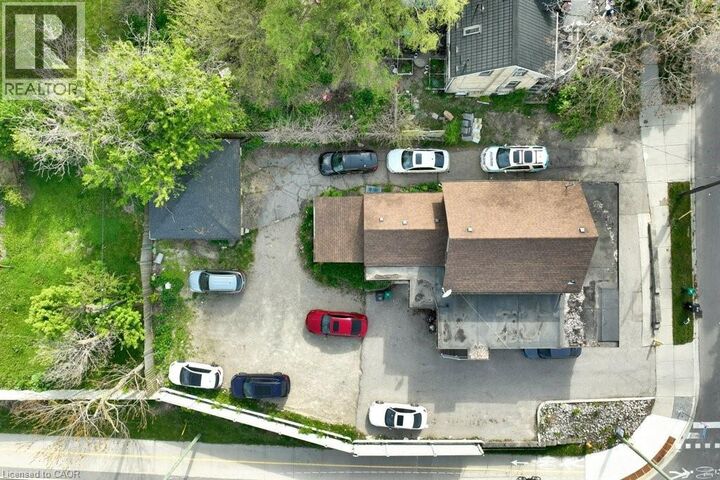 Property Photo:  183 Louisa Street  ON N2H 5M4 