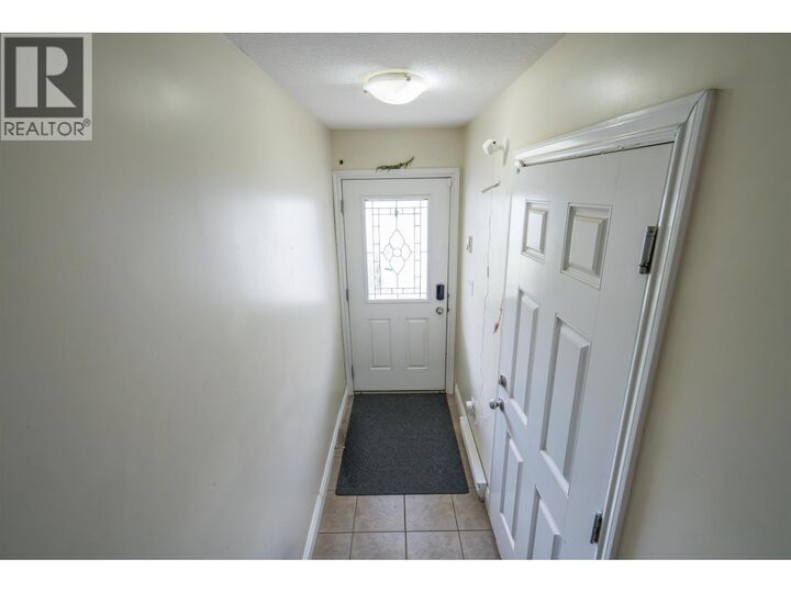 Property Photo: 4404 5th Avenue 117 BC V2M 0A7