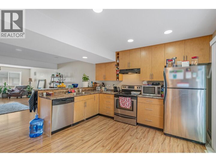 Property Photo: 4404 5th Avenue 117 BC V2M 0A7