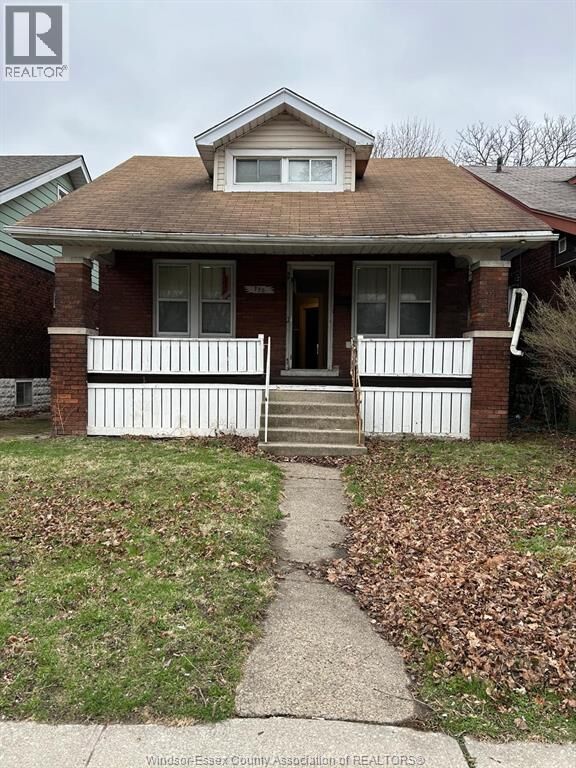 Property Photo:  770 Randolph  ON N9B 2T8 