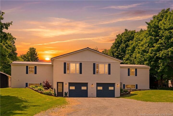 Property Photo: 211 Pleasant NB E4H 3B2