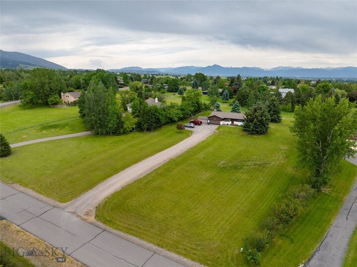 Property Photo: 4913 Itana Circle MT 59715