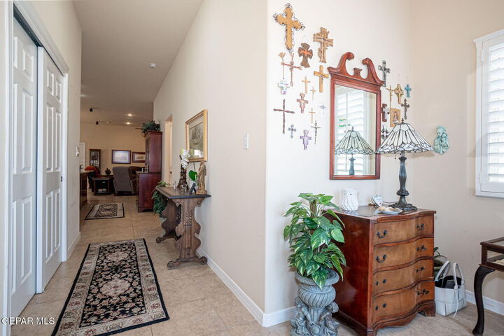 Property Photo: 774 Via Cipro Street TX 79912